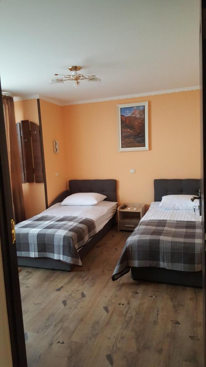 Zatishok Guest House 라키브 외부 사진